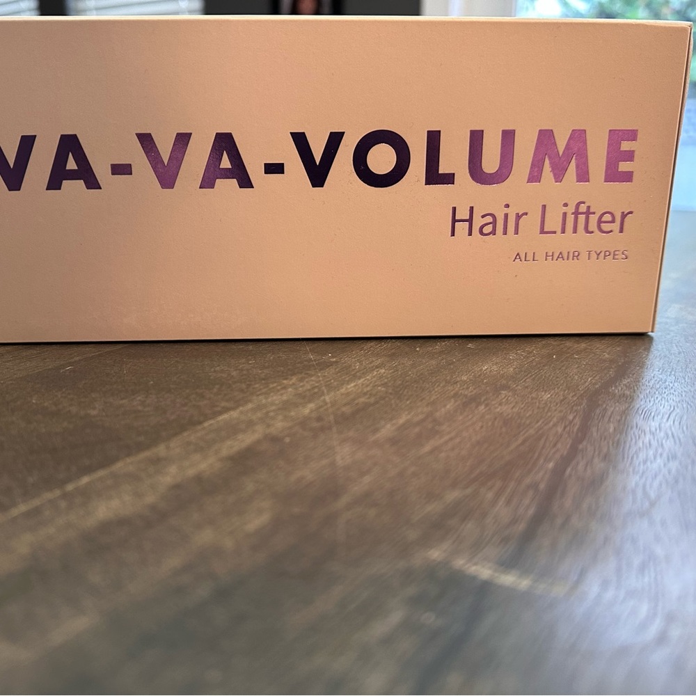 Monat va va volume
